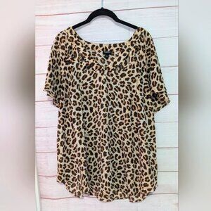 Nwot TORRID Stylish 🐆 leopard 🐆 Print Blouse Size 2X